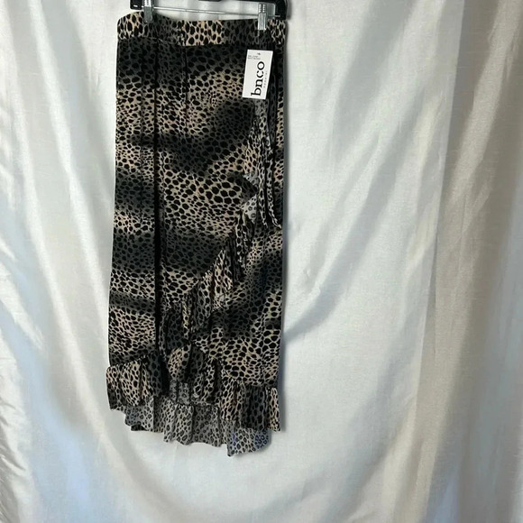 Vintage NWT skirt,faux wrap,animal print,Ruching , ruffles,boho,gypsy,flowy, - Picture 1 of 12